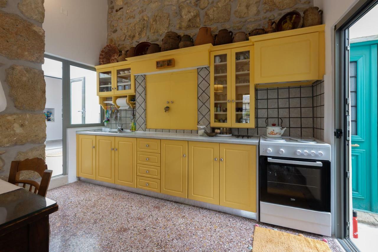 Villa Iliopetra House à Sívas Extérieur photo
