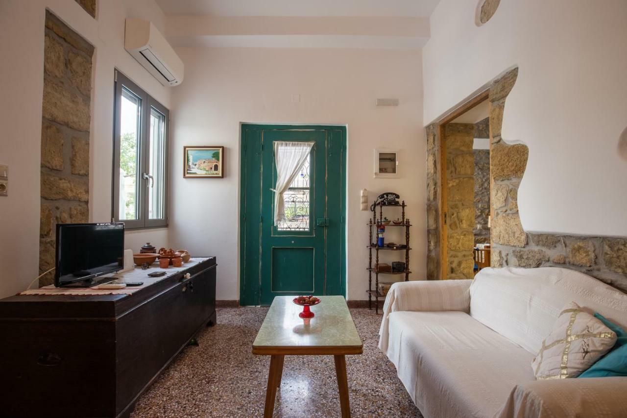 Villa Iliopetra House à Sívas Extérieur photo