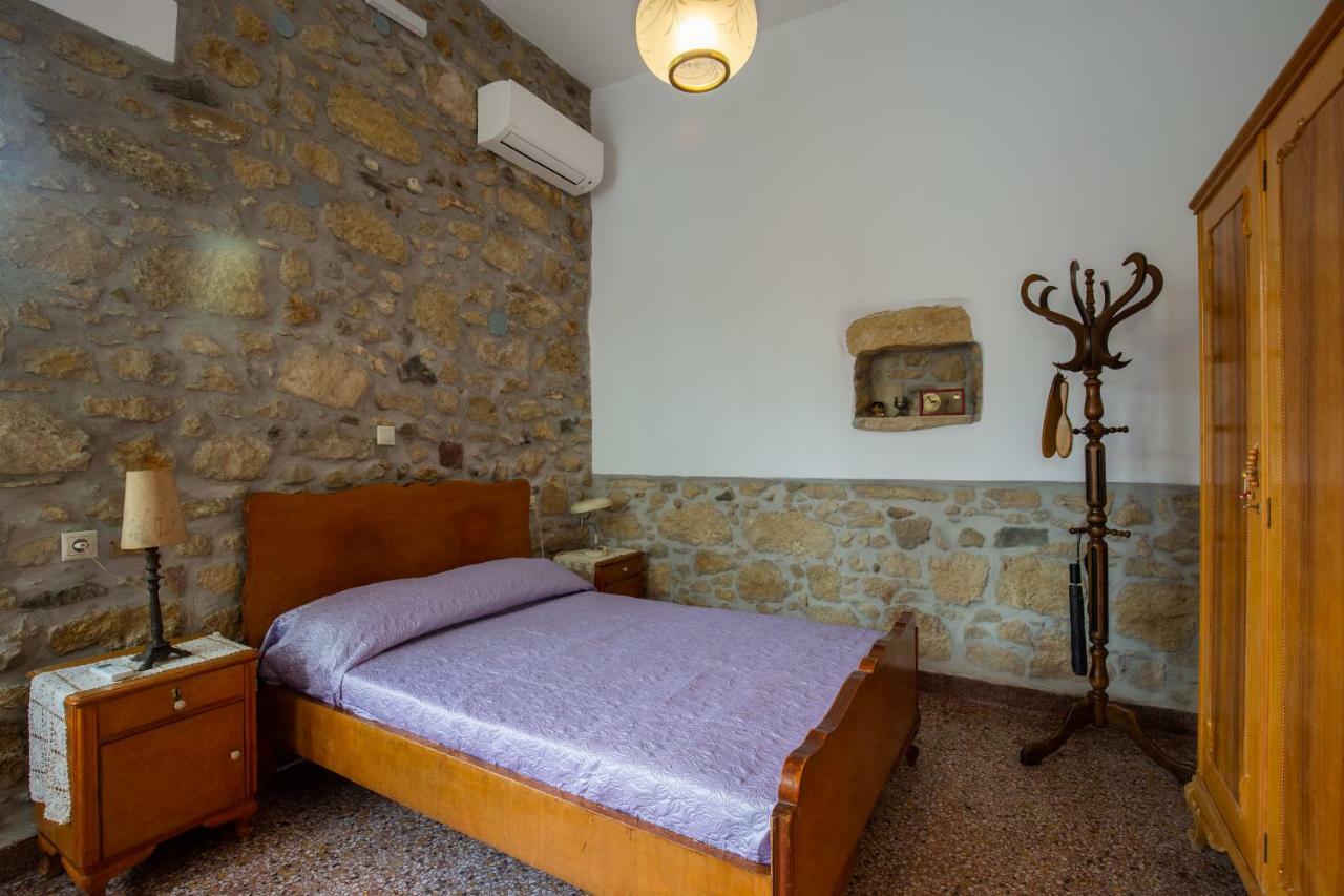 Villa Iliopetra House à Sívas Extérieur photo